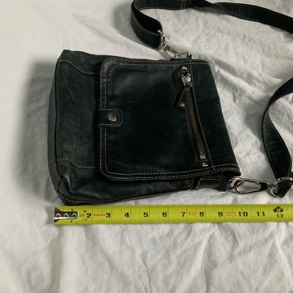 Black Leather Crossbody or Shoulder Bag by Fossil - Picture 4 of 13